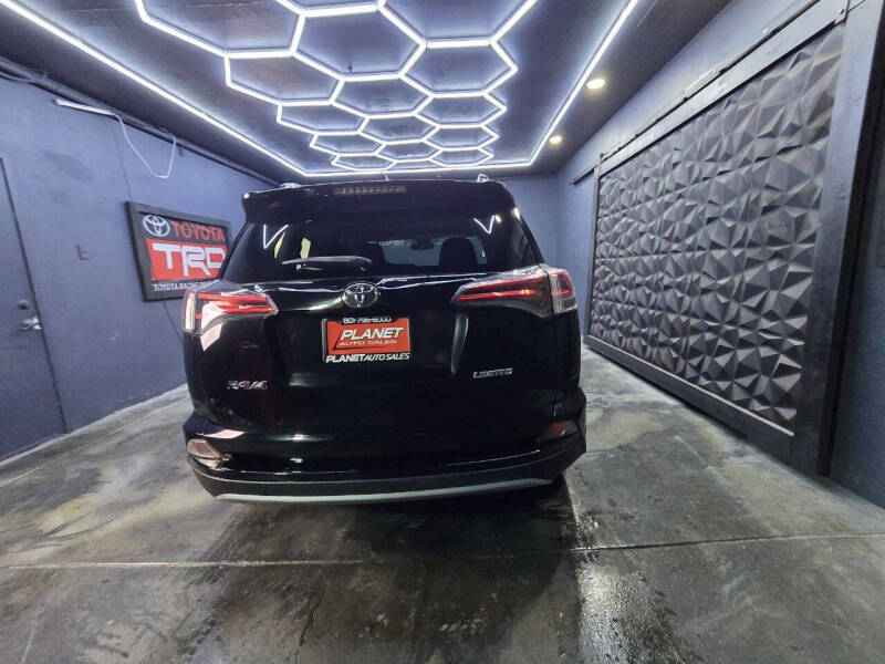 2018 Toyota RAV4 Limited