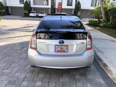 2012 Toyota Prius Two