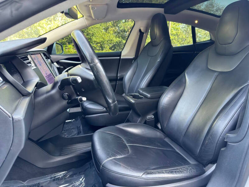 2015 Tesla Model S 85D