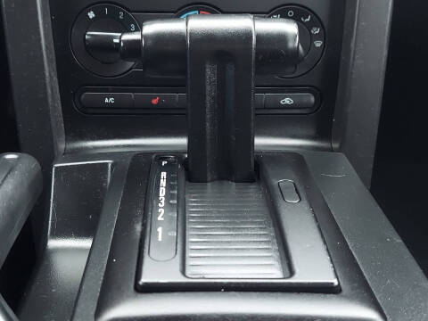 2008 Ford Mustang V6 Premium