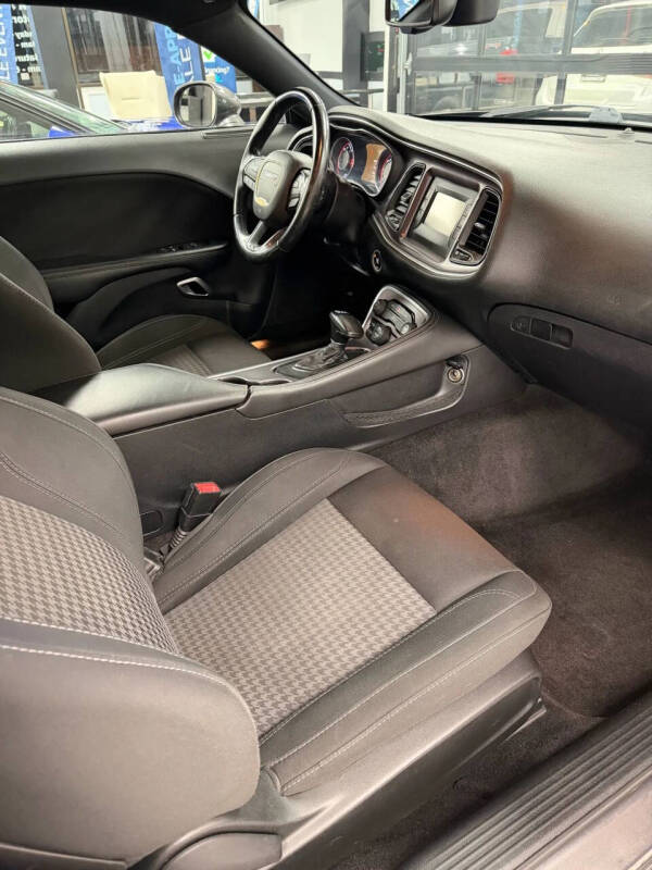 2016 Dodge Challenger
