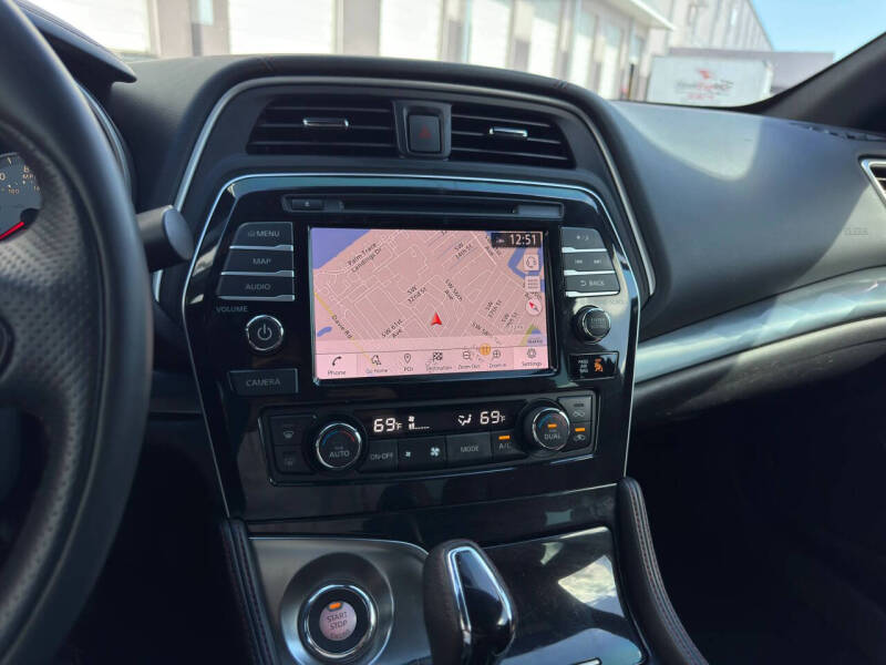 2021 Nissan Maxima 3.5 Platinum