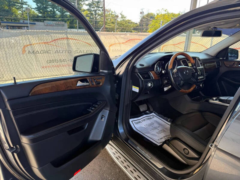 2012 Mercedes-Benz M-Class ML 550