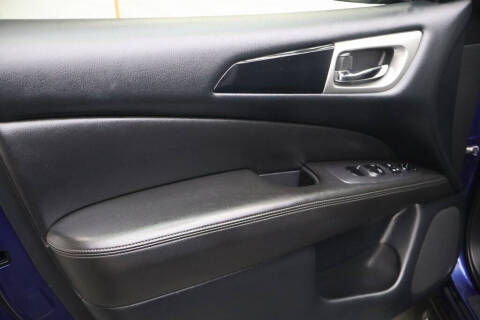 2019 Nissan Pathfinder SV