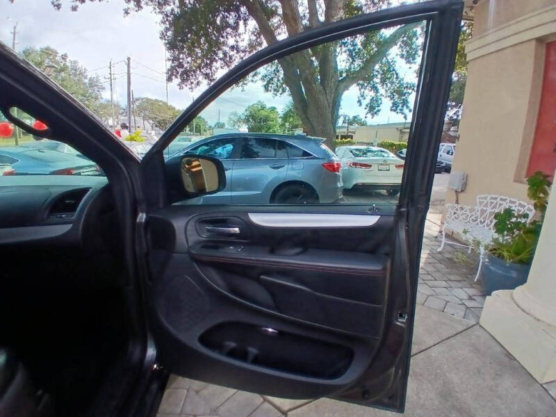 2017 Dodge Grand Caravan GT