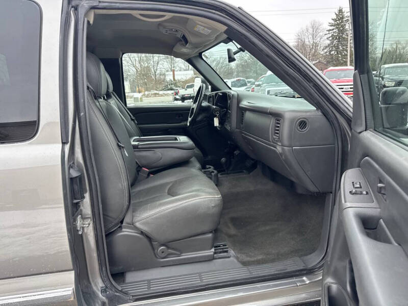 2006 GMC Sierra 2500HD