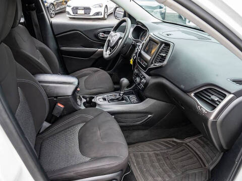 2021 Jeep Cherokee