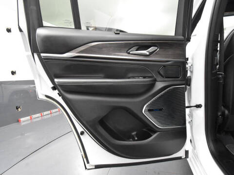 2023 Jeep Grand Cherokee Overland 4xe