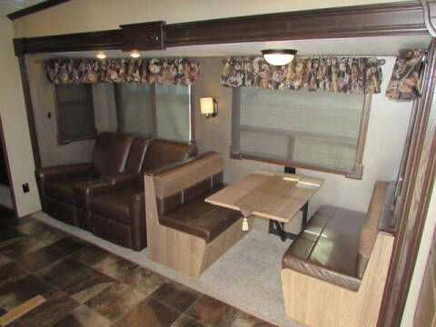 2016 Forest River SHASTA PHO