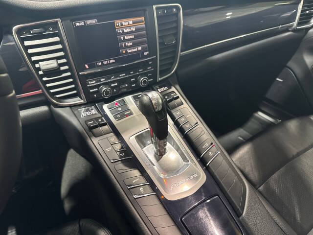 2011 Porsche Panamera