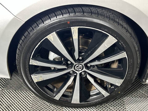 2021 Nissan Altima 2.5 SR