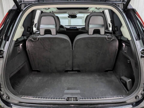 2025 Volvo XC90 B5 Plus Bright Theme 7P