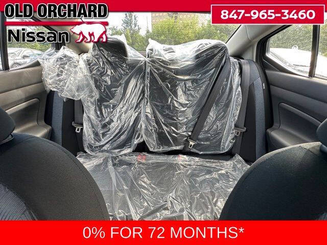 2025 Nissan Versa SV