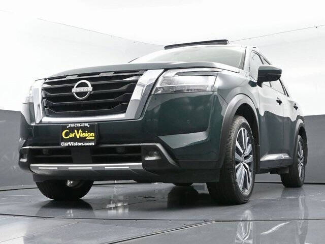 2022 Nissan Pathfinder Platinum