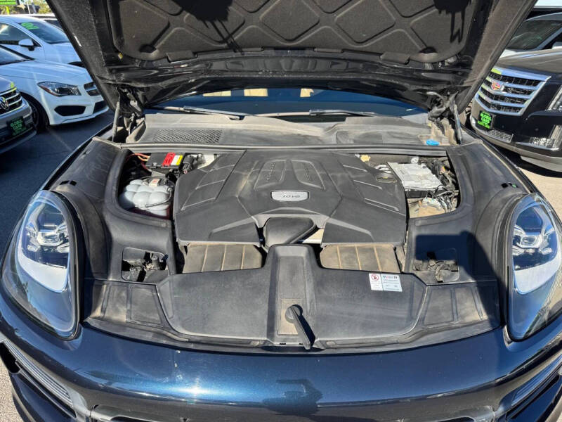 2021 Porsche Cayenne