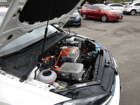 2019 Volkswagen e-Golf SE