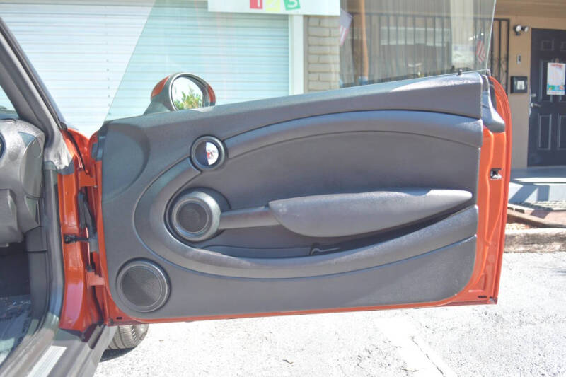 2013 MINI Convertible Cooper