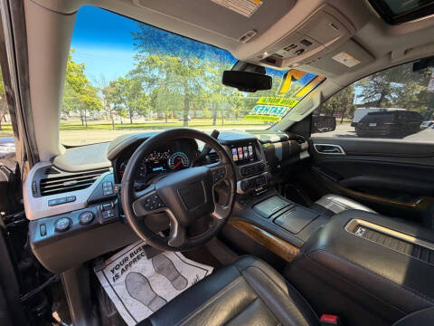 2017 GMC Yukon XL Denali
