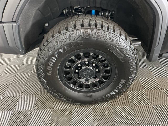 2025 GMC Sierra 2500HD AT4X