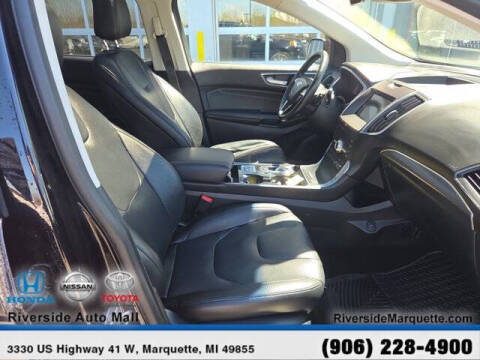2020 Ford Edge Titanium
