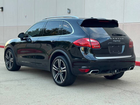 2012 Porsche Cayenne S