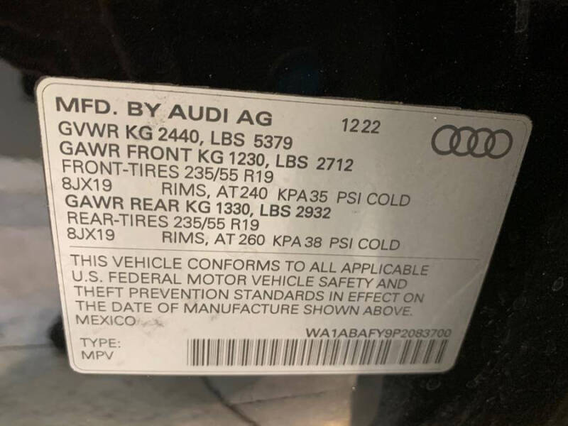 2023 Audi Q5 quattro Premium 40 TFSI