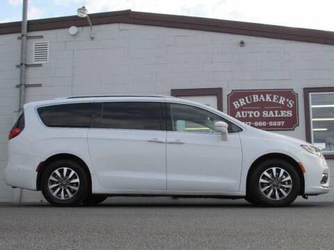 2021 Chrysler Pacifica Hybrid for sale at Brubakers Auto Sales in Myerstown PA