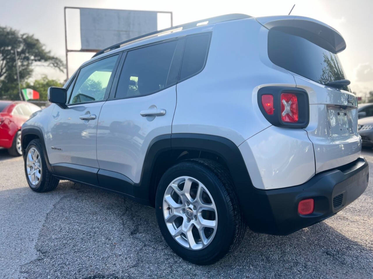 2015 Jeep Renegade for sale at J-R Auto Sales LLC in Houston, TX