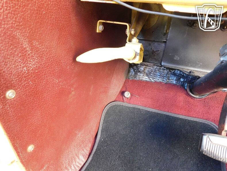 1949 Willys Jeepster