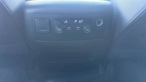 2016 Chevrolet Suburban LS