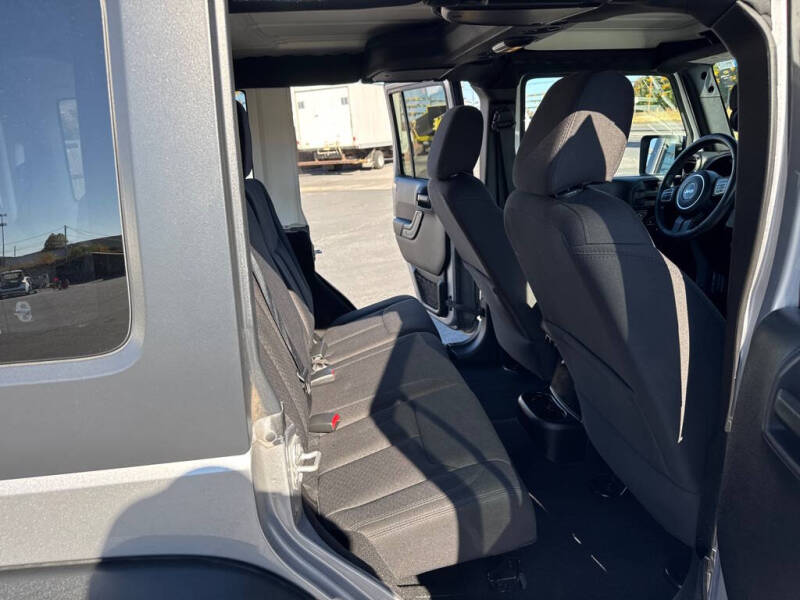 2015 Jeep Wrangler Unlimited Sport