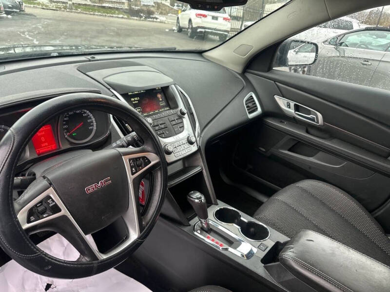 2017 GMC Terrain SLE-2