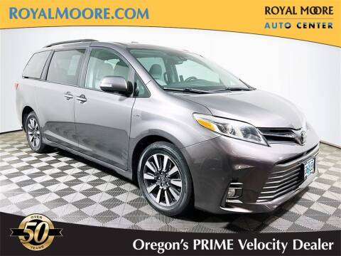 2018 Toyota Sienna for sale at Royal Moore Custom Finance in Hillsboro OR
