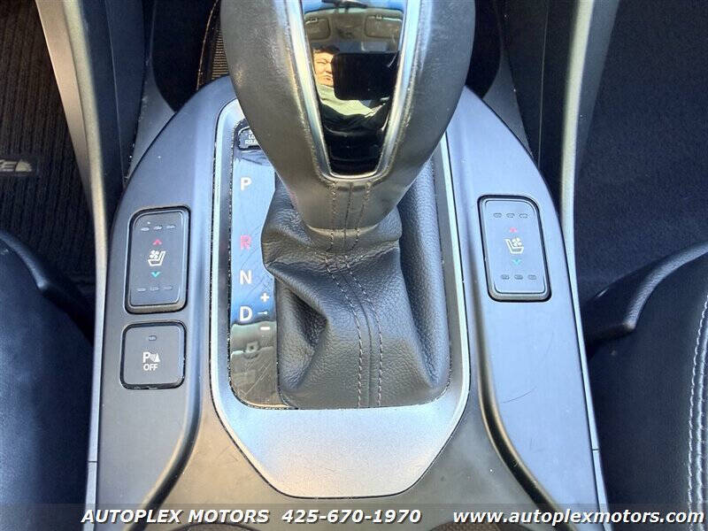 2016 Hyundai Santa Fe SE