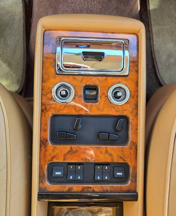 1989 Rolls-Royce Silver Spur