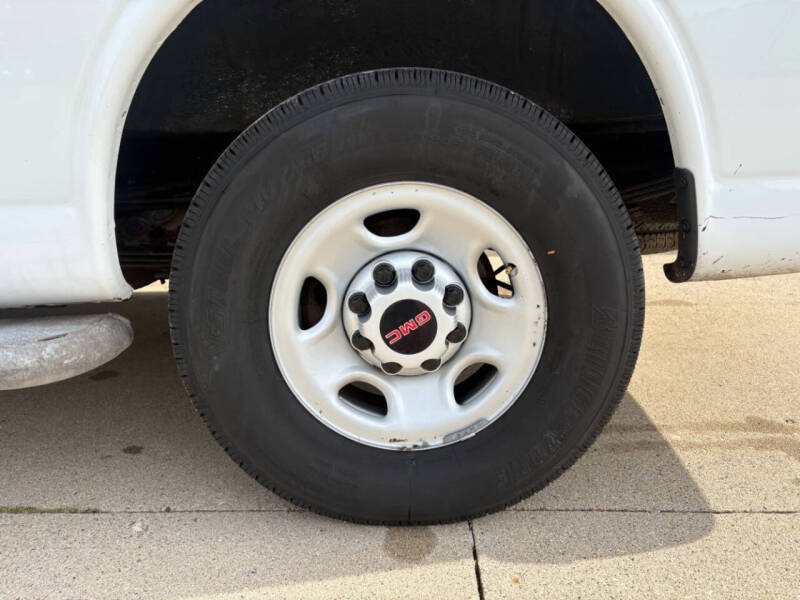 2019 GMC Savana 2500