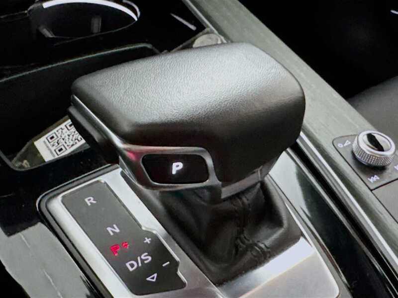 2023 Audi A4 quattro S line Prem Plus 45 TFSI