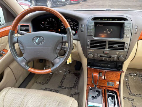 2004 Lexus LS 430