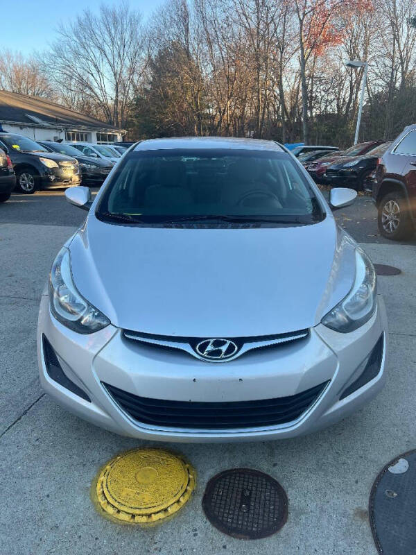 2015 Hyundai Elantra SE