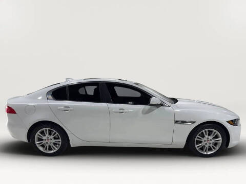 2018 Jaguar XE 25t Premium