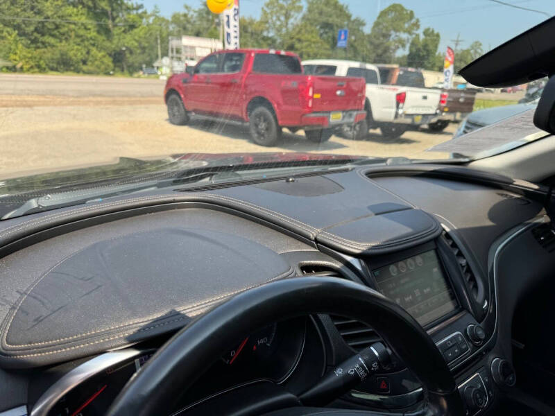 2019 Chevrolet Impala Premier photo 13