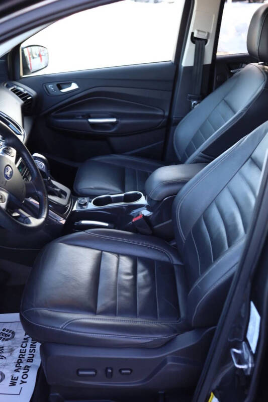 2016 Ford Escape Titanium