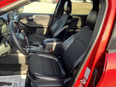 2025 Ford Escape ST-Line