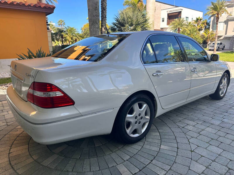 2004 Lexus LS 430