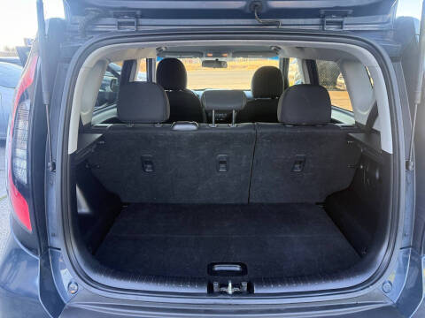 2015 Kia Soul +