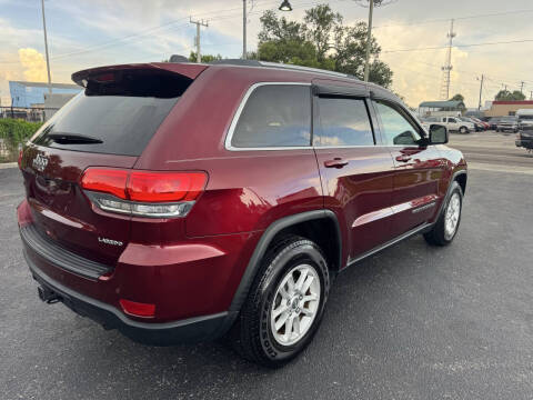 2018 Jeep Grand Cherokee Laredo E