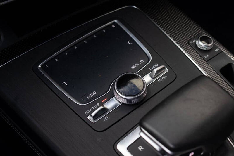 2020 Audi SQ5 3.0T quattro Premium Plus