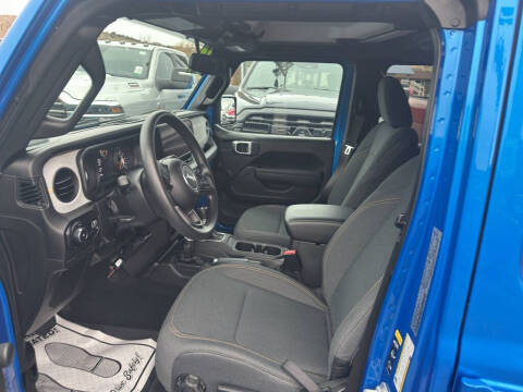 2024 Jeep Wrangler Sport