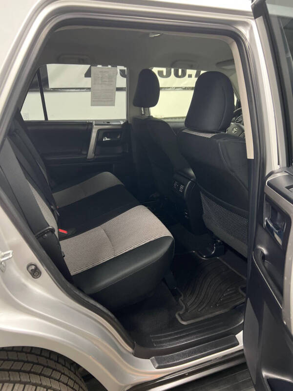 2014 Toyota 4Runner SR5