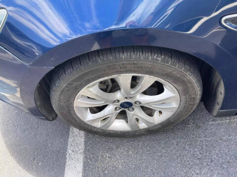 2012 Ford Taurus SEL